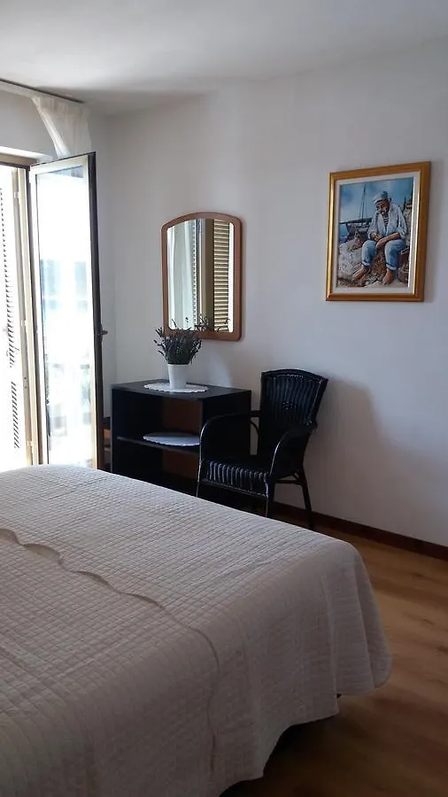 *** Bed & Breakfast Apartments And Rooms Vinko Barbat na Rabu Croatia